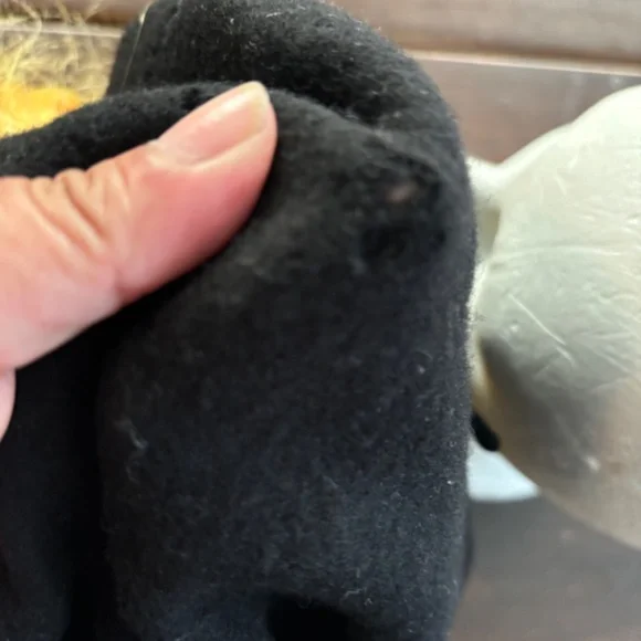 Vintage French Beret Wool Hat with Attached Wig - Picture 3 of 8